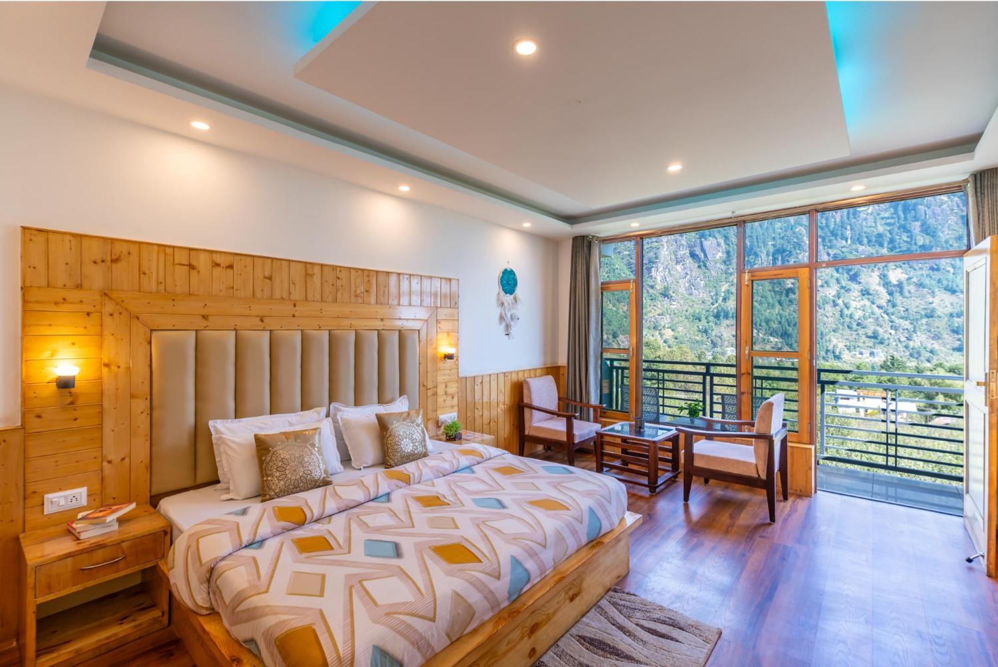 Hotel The 14 Gables, A Boutique - Pet Friendly Manali (Himachal Pradesh)